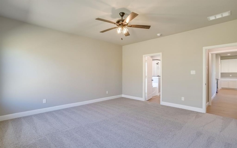 320 Cherry Point Drive, Palmer, TX 75152, 3 Bedrooms Bedrooms, ,2 BathroomsBathrooms,Residential,For Sale,320 Cherry Point Drive,21013434