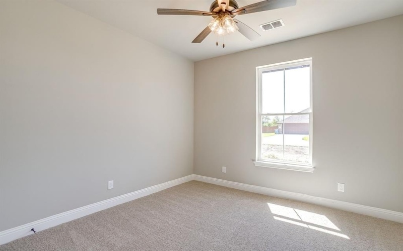320 Cherry Point Drive, Palmer, TX 75152, 3 Bedrooms Bedrooms, ,2 BathroomsBathrooms,Residential,For Sale,320 Cherry Point Drive,21013434