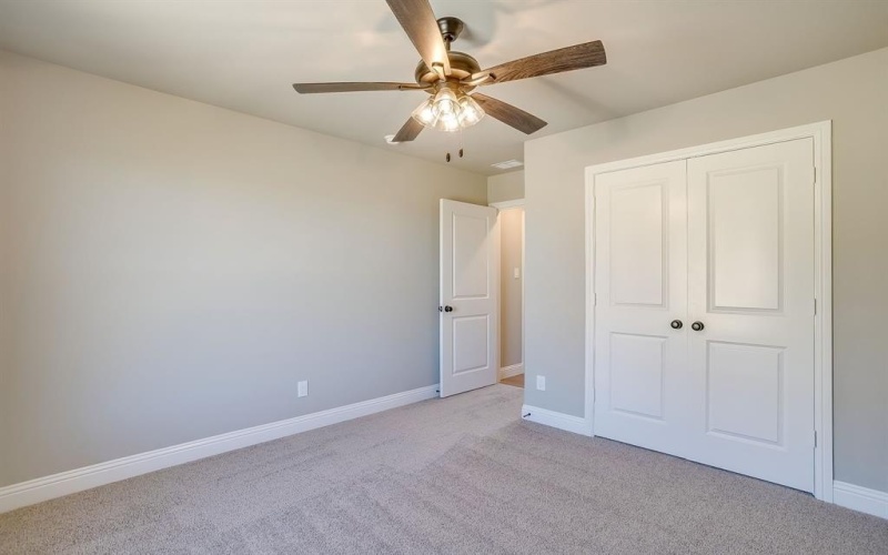 320 Cherry Point Drive, Palmer, TX 75152, 3 Bedrooms Bedrooms, ,2 BathroomsBathrooms,Residential,For Sale,320 Cherry Point Drive,21013434