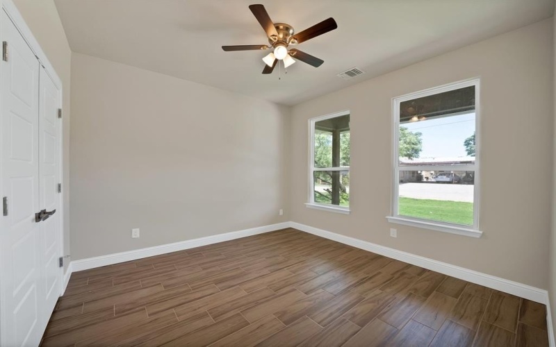 2528 Deer Trail, Granbury, TX 76048, 3 Bedrooms Bedrooms, ,2 BathroomsBathrooms,Residential,For Sale,2528 Deer Trail,21013508