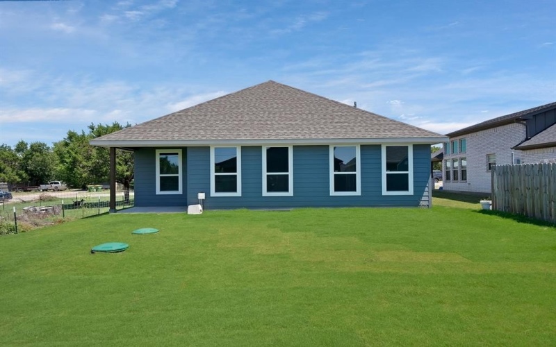 2528 Deer Trail, Granbury, TX 76048, 3 Bedrooms Bedrooms, ,2 BathroomsBathrooms,Residential,For Sale,2528 Deer Trail,21013508