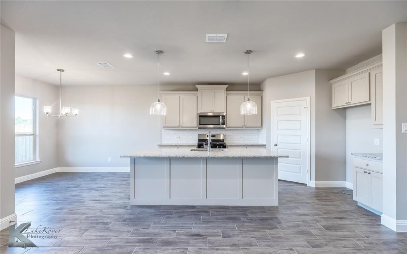 4214 Ranger Road, Abilene, TX 79601, 3 Habitaciones Habitaciones , ,2 BañosBaños,Residential,En Venta,4214 Ranger Road,0,21013530