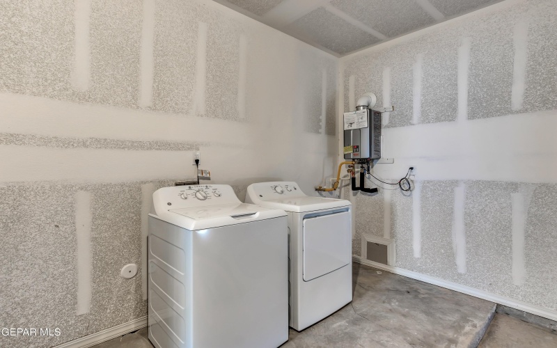 13620 Doncaster Street, El Paso, TX 79928, 4 Bedrooms Bedrooms, ,2 BathroomsBathrooms,Residential,For Sale,13620 Doncaster Street,909010