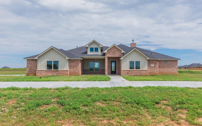 9400 BETHPAGE Avenue, Amarillo, TX 79119, 5 Bedrooms Bedrooms, ,3 BathroomsBathrooms,Residential,For Sale,9400 BETHPAGE Avenue,0,25-6627