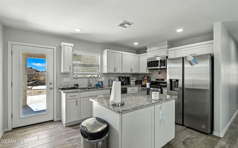 837 Paseo Drusey Place, Horizon City, TX 79928, 4 Habitaciones Habitaciones , ,2 BañosBaños,Residential,En Venta,837 Paseo Drusey Place,927160
