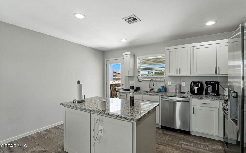 837 Paseo Drusey Place, Horizon City, TX 79928, 4 Habitaciones Habitaciones , ,2 BañosBaños,Residential,En Venta,837 Paseo Drusey Place,927160