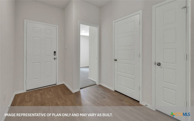 260 YOSEMITE Drive, Kyle, TX 78640, 4 Habitaciones Habitaciones , ,2 BañosBaños,Residential,En Venta,260 YOSEMITE Drive,587781