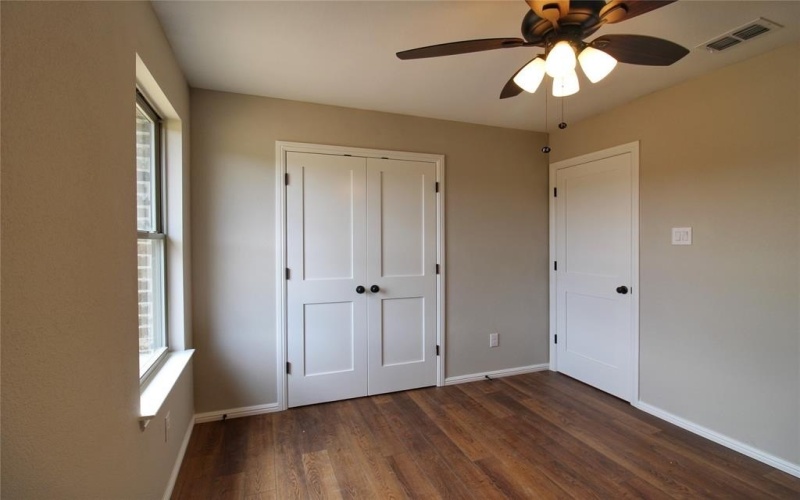 1416 Oak Valley, Denton, TX 76209, 4 Bedrooms Bedrooms, ,2 BathroomsBathrooms,Residential,For Sale,1416 Oak Valley,0,20982087