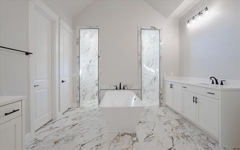 40 Luther Lane, Sherman, TX 75090, 4 Bedrooms Bedrooms, ,3 BathroomsBathrooms,Residential,For Sale,40 Luther Lane,0,21007806