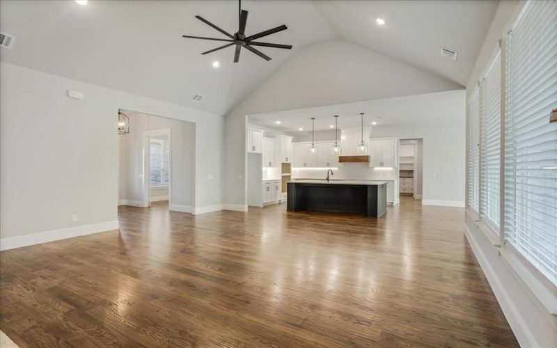 40 Luther Lane, Sherman, TX 75090, 4 Bedrooms Bedrooms, ,3 BathroomsBathrooms,Residential,For Sale,40 Luther Lane,0,21007806