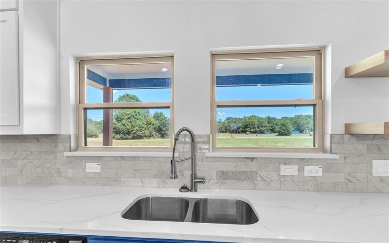 109 Oakdale Road, Trinidad, TX 75163, 3 Bedrooms Bedrooms, ,2 BathroomsBathrooms,Residential,For Sale,109 Oakdale Road,21012866