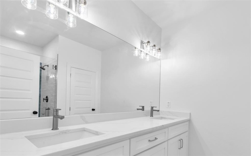 109 Oakdale Road, Trinidad, TX 75163, 3 Bedrooms Bedrooms, ,2 BathroomsBathrooms,Residential,For Sale,109 Oakdale Road,21012866