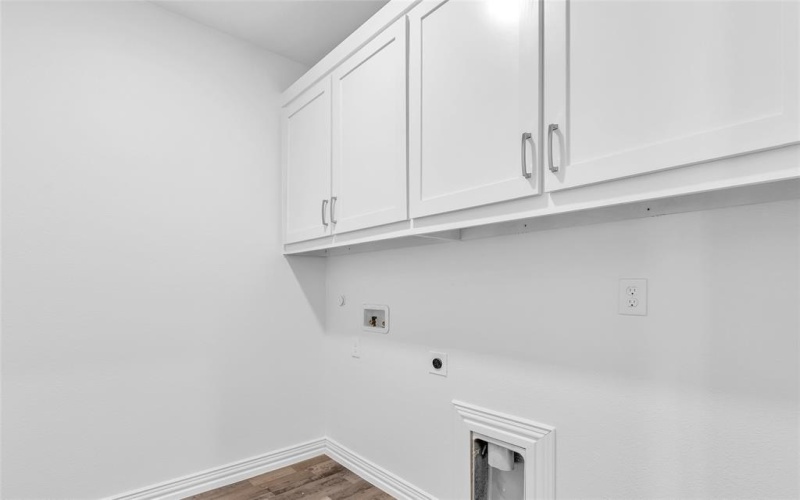 109 Oakdale Road, Trinidad, TX 75163, 3 Bedrooms Bedrooms, ,2 BathroomsBathrooms,Residential,For Sale,109 Oakdale Road,21012866