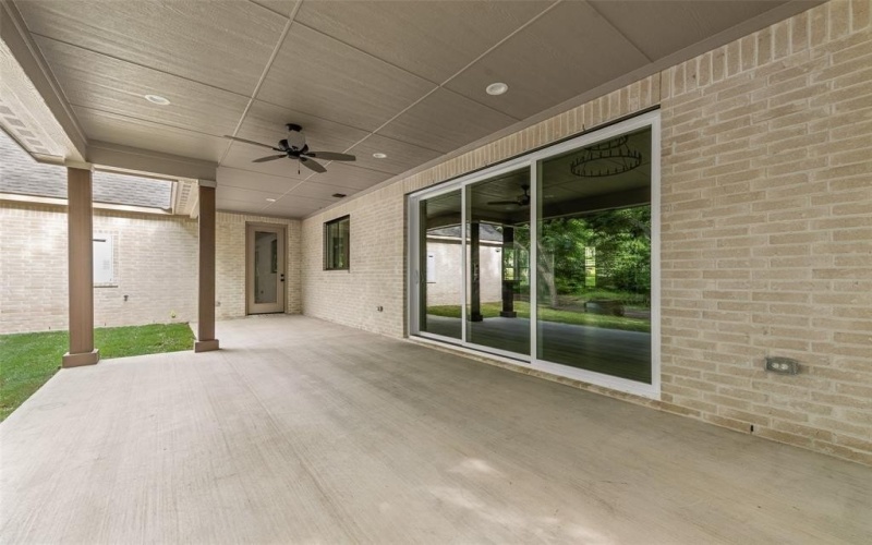 900 Red Oak Creek Drive, Ovilla, TX 75154, 5 Bedrooms Bedrooms, ,2 BathroomsBathrooms,Residential,For Sale,900 Red Oak Creek Drive,21012900