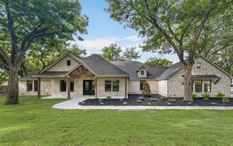 900 Red Oak Creek Drive, Ovilla, TX 75154, 5 Bedrooms Bedrooms, ,2 BathroomsBathrooms,Residential,For Sale,900 Red Oak Creek Drive,21012900