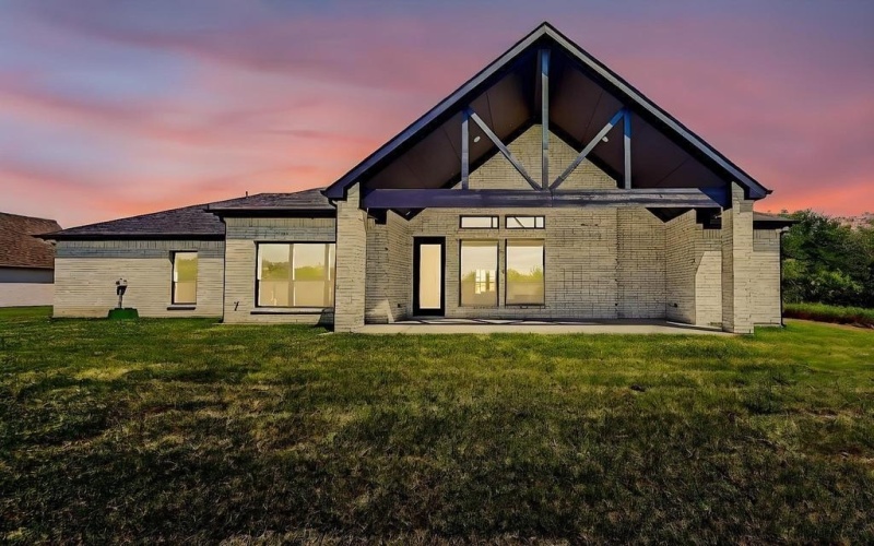 4217 Southern Oaks Drive, Royse City, TX 75189, 4 Habitaciones Habitaciones , ,2 BañosBaños,Residential,En Venta,4217 Southern Oaks Drive,21013597