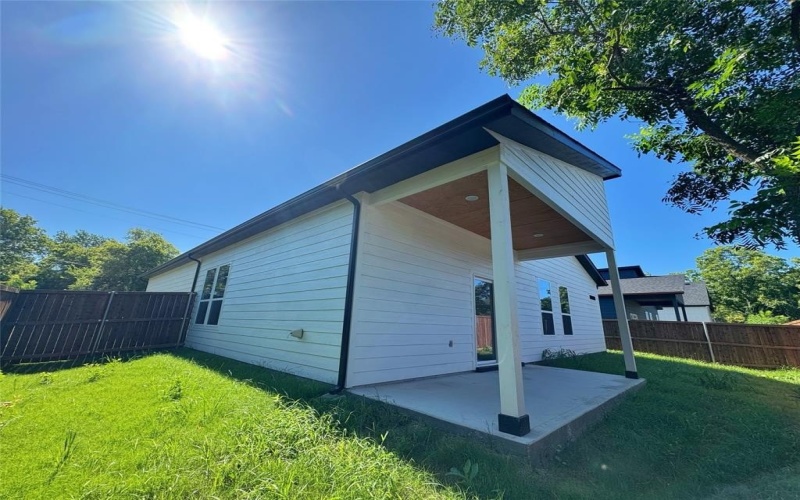 3210 Houston Street, Greenville, TX 75401, 4 Bedrooms Bedrooms, ,2 BathroomsBathrooms,Residential,For Sale,3210 Houston Street,21013644