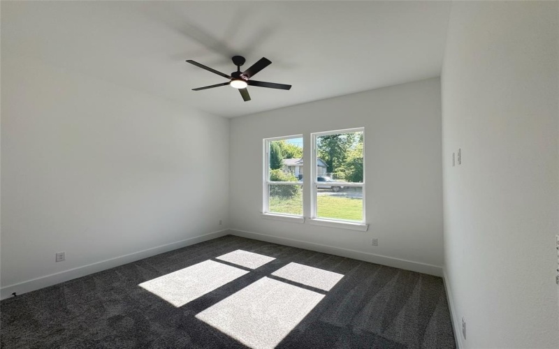 3210 Houston Street, Greenville, TX 75401, 4 Bedrooms Bedrooms, ,2 BathroomsBathrooms,Residential,For Sale,3210 Houston Street,21013644