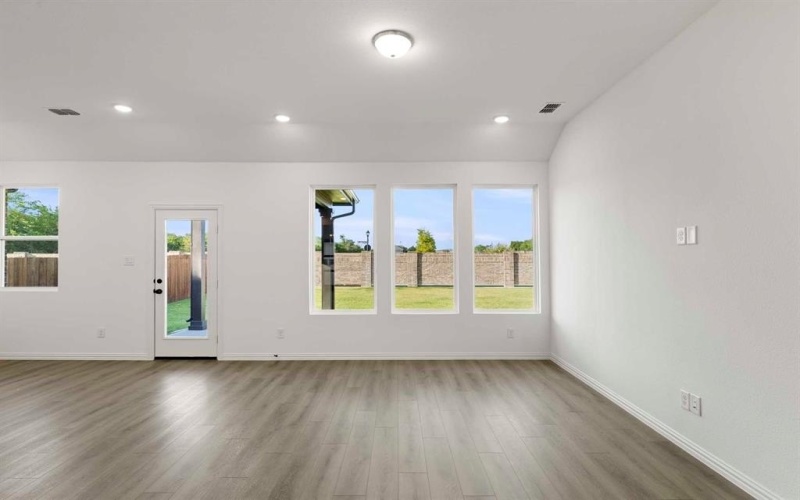 2324 Myrtle Way, Melissa, TX 75454, 3 Habitaciones Habitaciones , ,2 BañosBaños,Residential,En Venta,2324 Myrtle Way,0,21013680