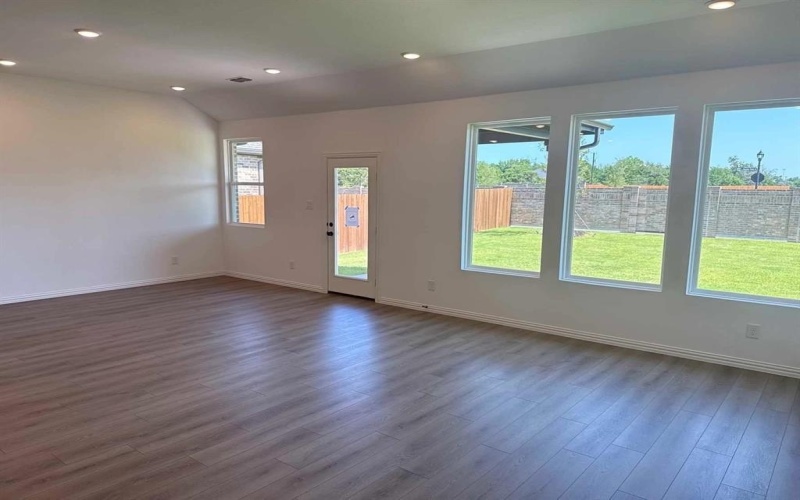 2324 Myrtle Way, Melissa, TX 75454, 3 Habitaciones Habitaciones , ,2 BañosBaños,Residential,En Venta,2324 Myrtle Way,0,21013680
