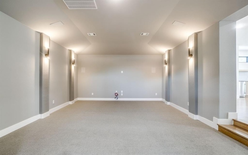 3914 W 5th Street, Fort Worth, TX 76107, 4 Bedrooms Bedrooms, ,3 BathroomsBathrooms,Residential,For Sale,3914 W 5th Street,21013717