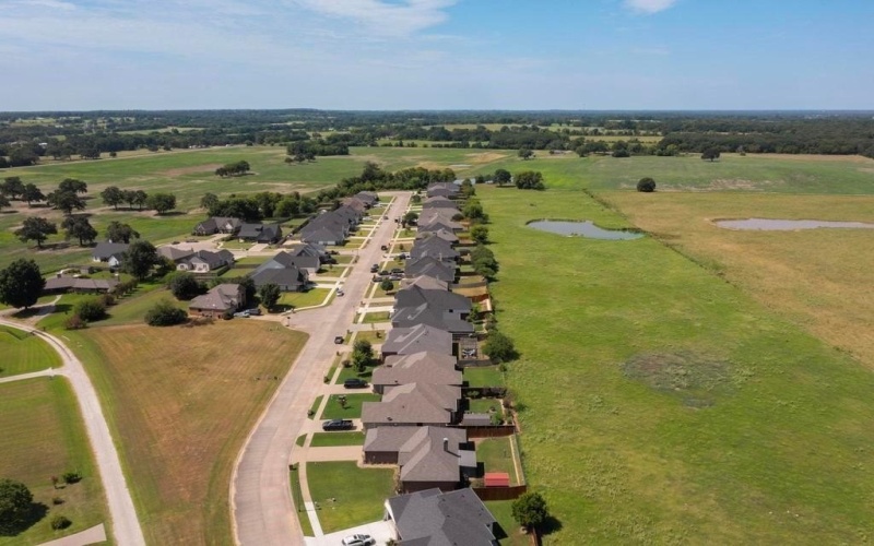 1822 Meadowview, Canton, TX 75103, 4 Habitaciones Habitaciones , ,3 BañosBaños,Residential,En Venta,1822 Meadowview,21013721