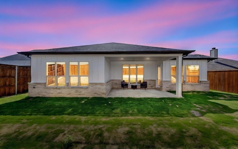 1822 Meadowview, Canton, TX 75103, 4 Habitaciones Habitaciones , ,3 BañosBaños,Residential,En Venta,1822 Meadowview,21013721