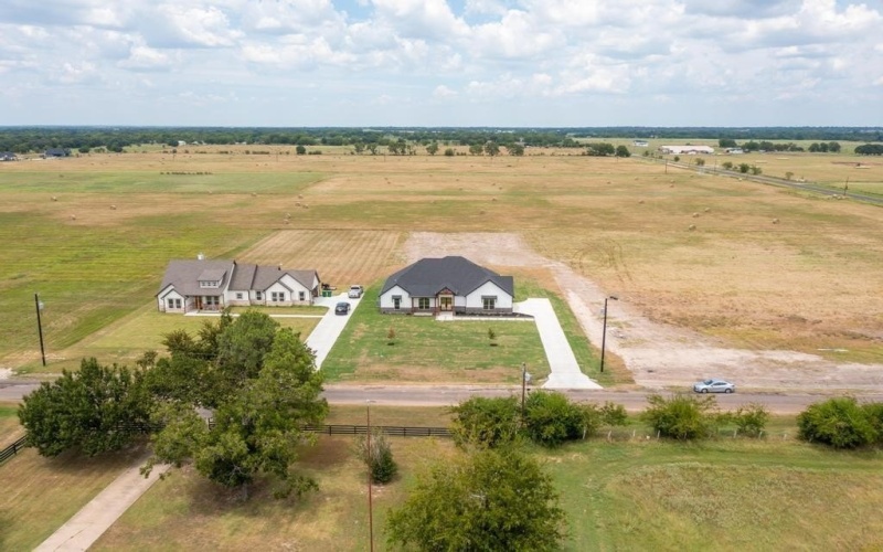 194 VZ County Road 3910, Wills Point, TX 75169, 4 Habitaciones Habitaciones , ,3 BañosBaños,Residential,En Venta,194 VZ County Road 3910,21013833