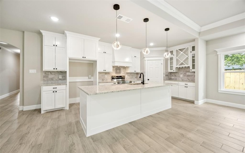1209 S. Rockwall Ave., Terrell, TX 75160, 4 Habitaciones Habitaciones , ,2 BañosBaños,Residential,En Venta,1209 S. Rockwall Ave.,21013947