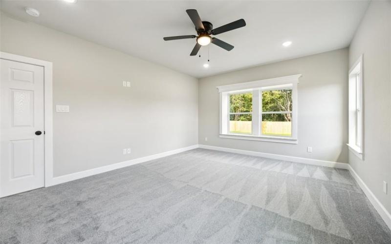 1209 S. Rockwall Ave., Terrell, TX 75160, 4 Habitaciones Habitaciones , ,2 BañosBaños,Residential,En Venta,1209 S. Rockwall Ave.,21013947