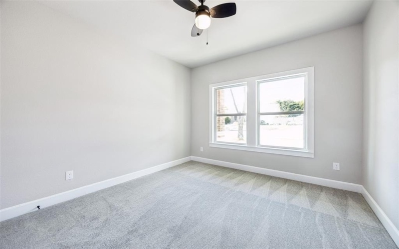 1209 S. Rockwall Ave., Terrell, TX 75160, 4 Habitaciones Habitaciones , ,2 BañosBaños,Residential,En Venta,1209 S. Rockwall Ave.,21013947