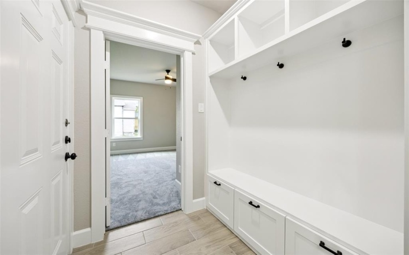 1209 S. Rockwall Ave., Terrell, TX 75160, 4 Habitaciones Habitaciones , ,2 BañosBaños,Residential,En Venta,1209 S. Rockwall Ave.,21013947