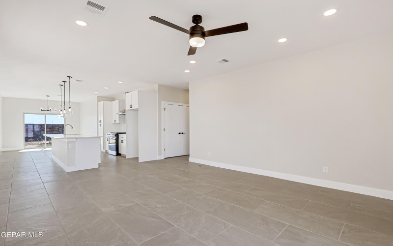 12328 Ben Dowell Way, El Paso, TX 79934, 3 Bedrooms Bedrooms, ,1 BathroomBathrooms,Residential,For Sale,12328 Ben Dowell Way,0,909403