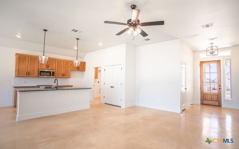 7812 Smoke Creek Lane, Temple, TX 76502, 3 Bedrooms Bedrooms, ,2 BathroomsBathrooms,Residential,For Sale,7812 Smoke Creek Lane,587689