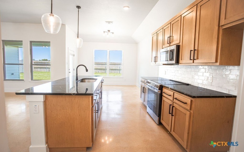 7812 Smoke Creek Lane, Temple, TX 76502, 3 Bedrooms Bedrooms, ,2 BathroomsBathrooms,Residential,For Sale,7812 Smoke Creek Lane,587689