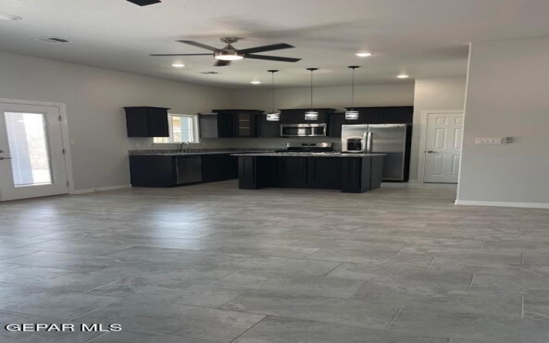 12498 PASEO AZUL Drive, El Paso, TX 79928, 3 Habitaciones Habitaciones , ,2 BañosBaños,Residential,En Venta,12498 PASEO AZUL Drive,927180