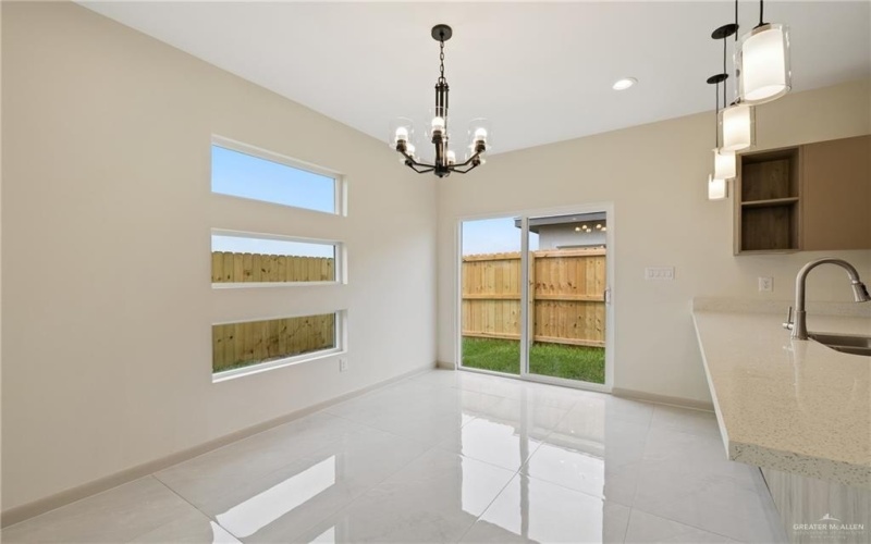 1806 W Violet Drive, Pharr, TX 78577, ,Residential Multi Family,For Sale,1806 W Violet Drive,476916