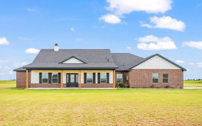 9405 County Rd 5330, Shallowater, TX 79363, 3 Habitaciones Habitaciones , ,2 BañosBaños,Residential,En Venta,9405 County Rd 5330,202558367