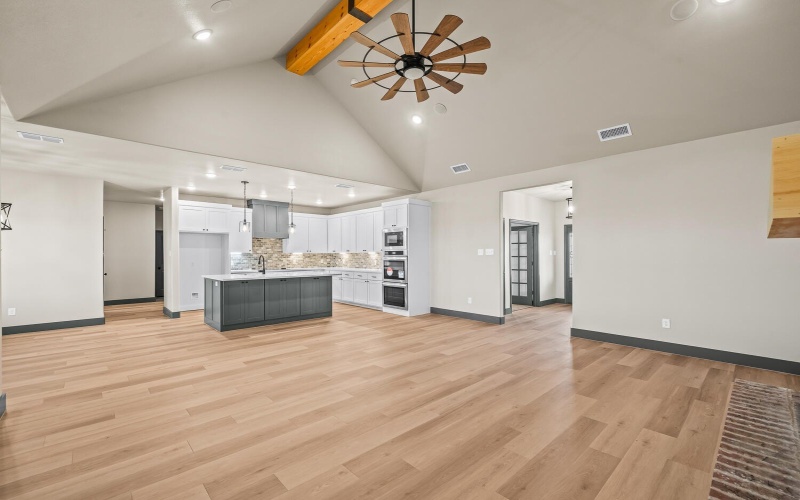 9405 County Rd 5330, Shallowater, TX 79363, 3 Habitaciones Habitaciones , ,2 BañosBaños,Residential,En Venta,9405 County Rd 5330,202558367