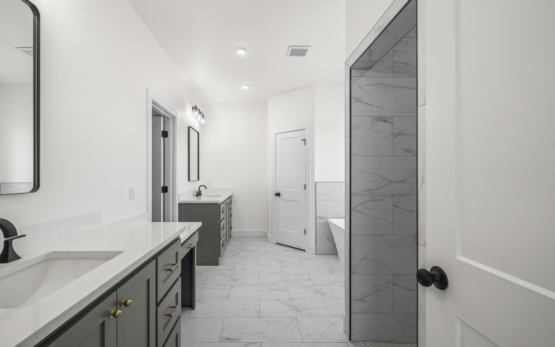 10609 N Farm To Market Rd 1729, Idalou, TX 79329, 4 Bedrooms Bedrooms, ,2 BathroomsBathrooms,Residential,For Sale,10609 N Farm To Market Rd 1729,202558370