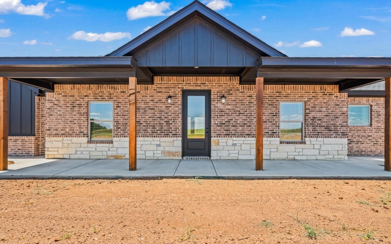 10609 N Farm To Market Rd 1729, Idalou, TX 79329, 4 Bedrooms Bedrooms, ,2 BathroomsBathrooms,Residential,For Sale,10609 N Farm To Market Rd 1729,202558370