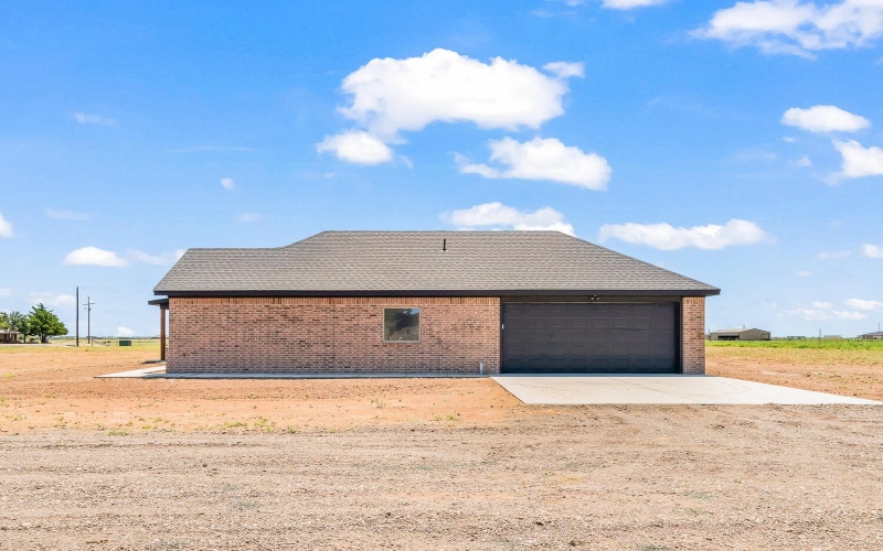 10609 N Farm To Market Rd 1729, Idalou, TX 79329, 4 Bedrooms Bedrooms, ,2 BathroomsBathrooms,Residential,For Sale,10609 N Farm To Market Rd 1729,202558370