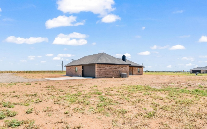 10609 N Farm To Market Rd 1729, Idalou, TX 79329, 4 Bedrooms Bedrooms, ,2 BathroomsBathrooms,Residential,For Sale,10609 N Farm To Market Rd 1729,202558370