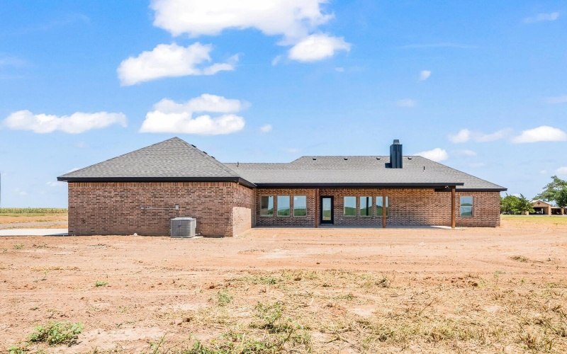 10609 N Farm To Market Rd 1729, Idalou, TX 79329, 4 Bedrooms Bedrooms, ,2 BathroomsBathrooms,Residential,For Sale,10609 N Farm To Market Rd 1729,202558370
