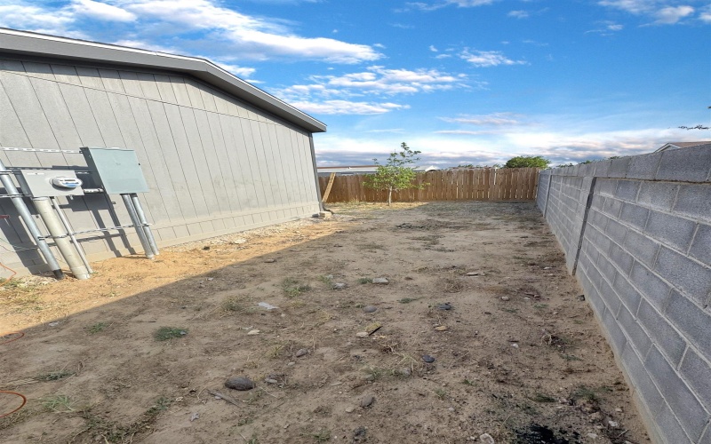 4410 Black Buck Ave, Laredo, TX 78045, 3 Bedrooms Bedrooms, ,2 BathroomsBathrooms,Residential,For Sale,4410 Black Buck Ave,20253242