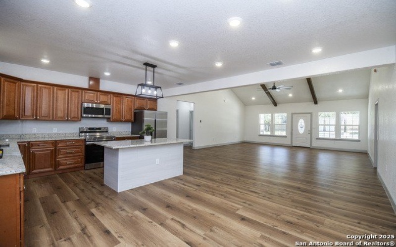 3811 Waterwood Pass, Elmendorf, TX 78112, 3 Bedrooms Bedrooms, ,2 BathroomsBathrooms,Residential,For Sale,3811 Waterwood Pass,1887581
