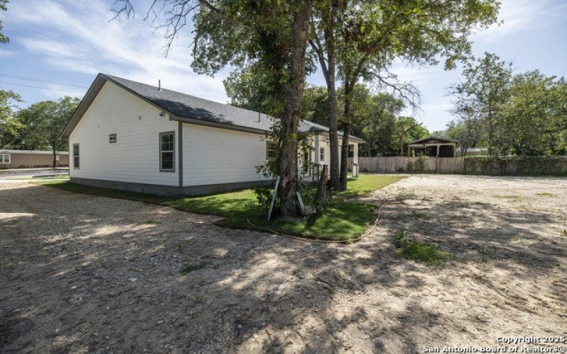 3811 Waterwood Pass, Elmendorf, TX 78112, 3 Bedrooms Bedrooms, ,2 BathroomsBathrooms,Residential,For Sale,3811 Waterwood Pass,1887581
