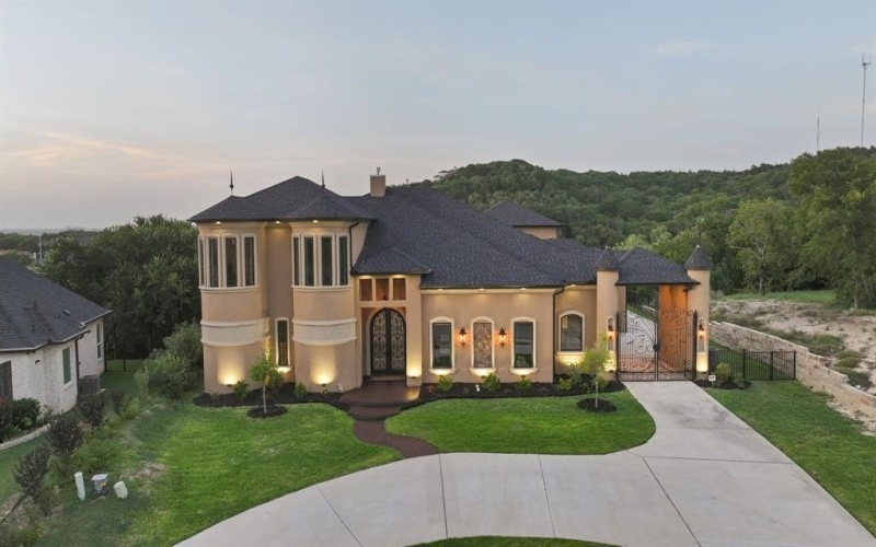 2621 Whispering Oaks Cove, Cedar Hill, TX 75104, 3 Habitaciones Habitaciones , ,5 BañosBaños,Residential,En Venta,2621 Whispering Oaks Cove,0,20978194