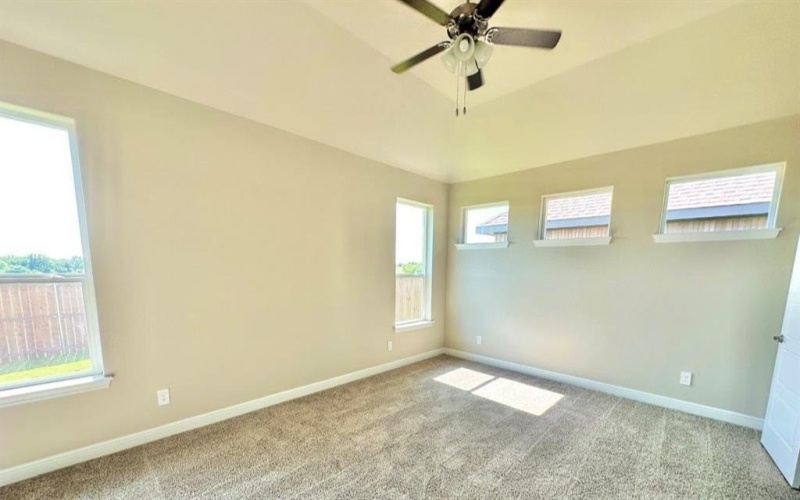10604 ZIRCON Lane, Fort Worth, TX 76036, 4 Bedrooms Bedrooms, ,2 BathroomsBathrooms,Residential,For Sale,10604 ZIRCON Lane,0,21012049