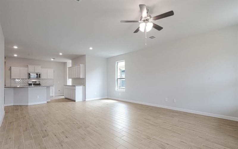 119 HIBISCUS Drive, Boyd, TX 76023, 4 Bedrooms Bedrooms, ,2 BathroomsBathrooms,Residential,For Sale,119 HIBISCUS Drive,21013172